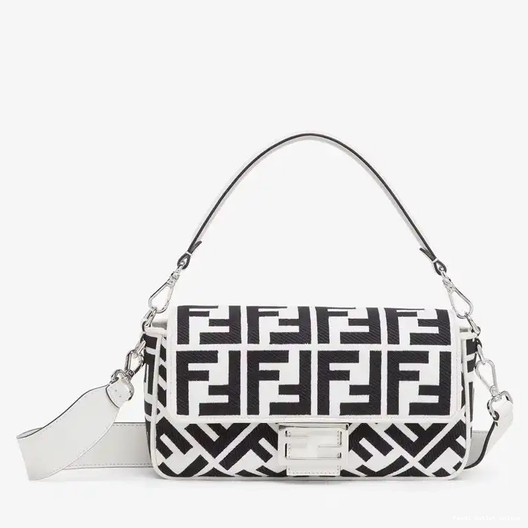 In White Canvas Medium Motif Black FF Fendi Bag Baguette 0503